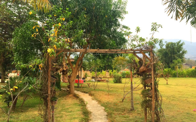 Pai Reaunthai Village