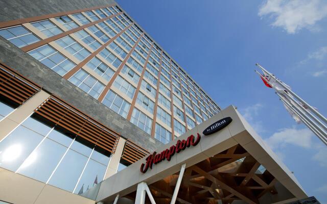 Hampton By Hilton Kocaeli Symbol