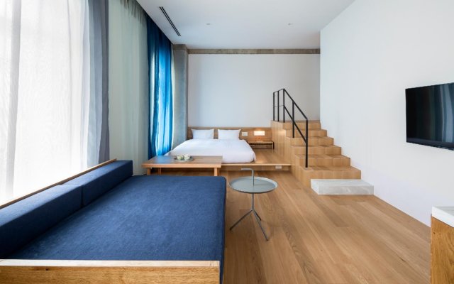 TSUGU Kyoto Sanjo by THE SHARE HOTELS