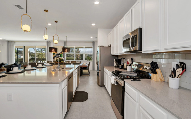 2489SHANTI, Kissimmee, US