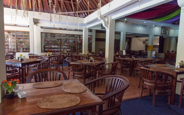 ZEN Rooms Jimbaran Pantai Kedonganan