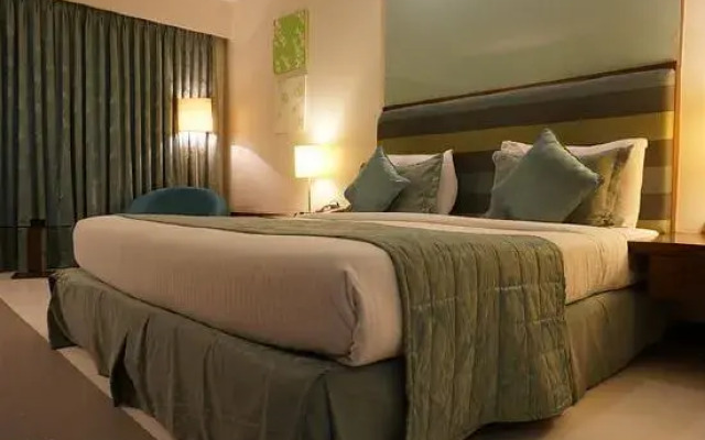 Lanyi Holiday Apartment (Doumen Aoyuan Branch)