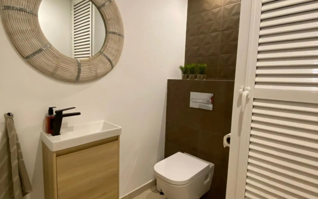 21052 - Heavenly Views From Frontline Penthouse