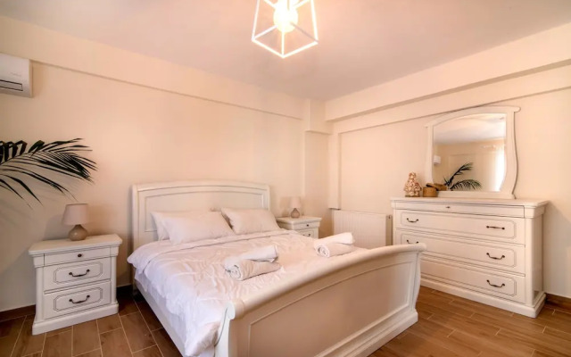 Pnoé Villa