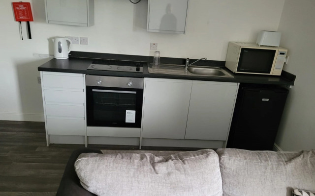 OYO Victoria Apartments