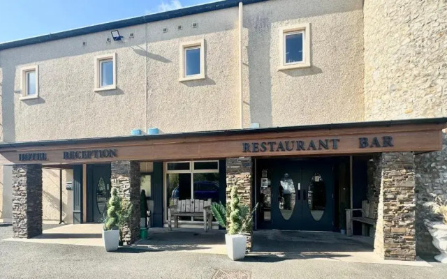 The Hedges Hotel