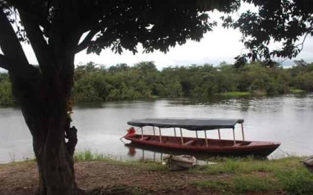 Acona ASBL Lodge