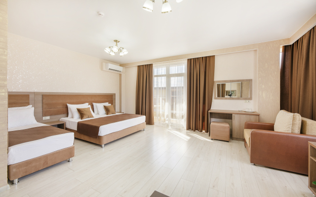 Viva VictoriaFamilyHotel