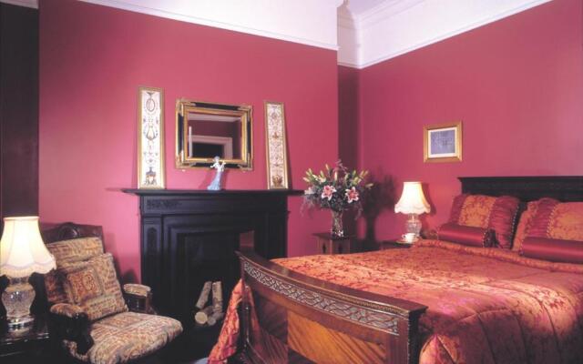 Ivyleigh House