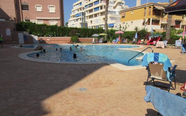Bungalow in the District of La Mata - 1
