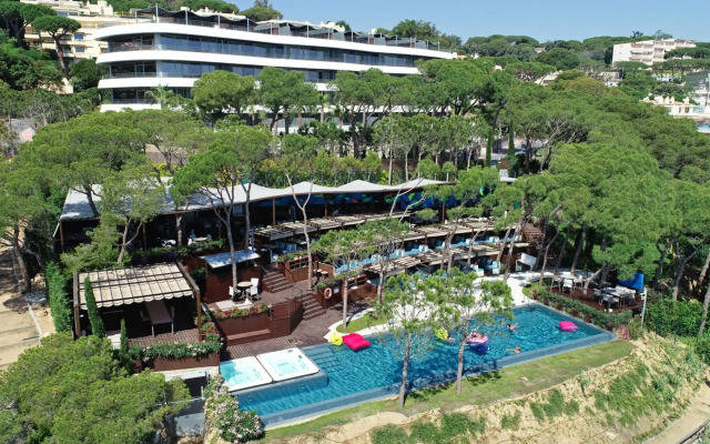 Alabriga Hotel & Home Suites