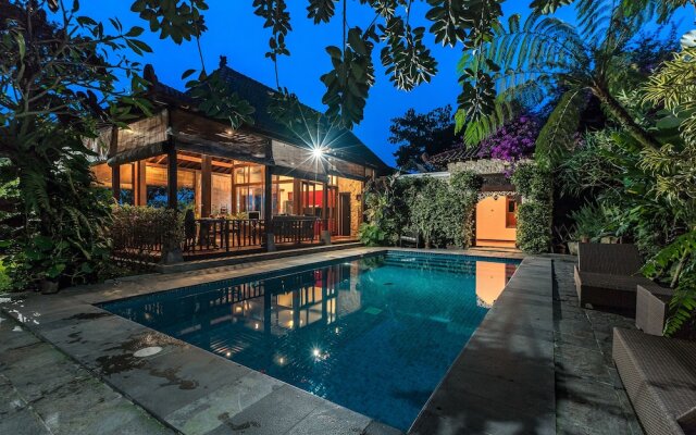 Villa Mulyono