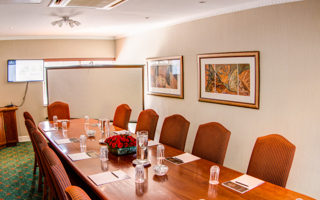 Courtyard Hotel Sandton