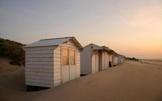 Strandvakantieappartement Zilverstrand - met binnenzwembad!