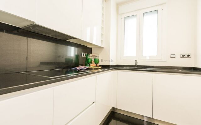 2 bedrooms Golden Mile barrio Salamanca ( Serrano I )