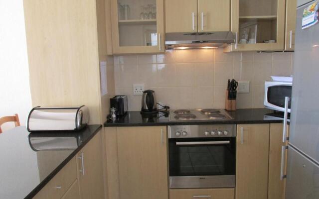Point Village Accommodation - Santos 57