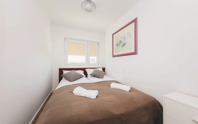 Shortstaypoland Aleja Solidarnosci B61