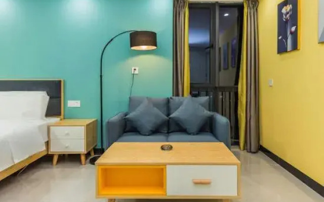 No.1 Apartment (Guangzhou Luogang Agile Plaza Shuixi Metro Station)