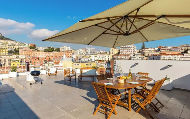 Poerio Rooftop Luxury Apartment