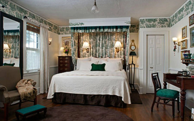 Abbington Green Bed & Breakfast Inn
