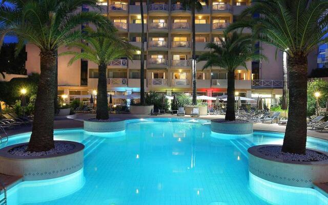 AC Hotel by Marriott Ambassadeur Antibes - Juan Les Pins