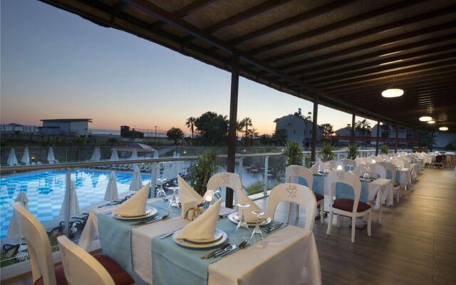 Raymar Resort & Aqua