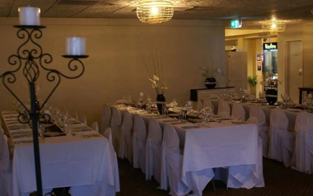 Seabreeze Hotel