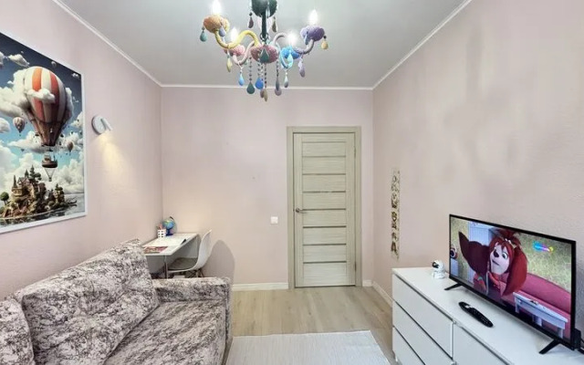 Мун72 на улице Джанбровского, д. 4