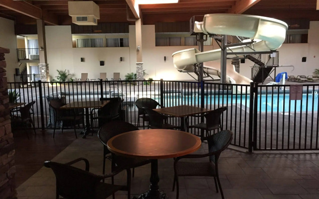 Cascades Mountain Resort, Ascend Hotel Collection