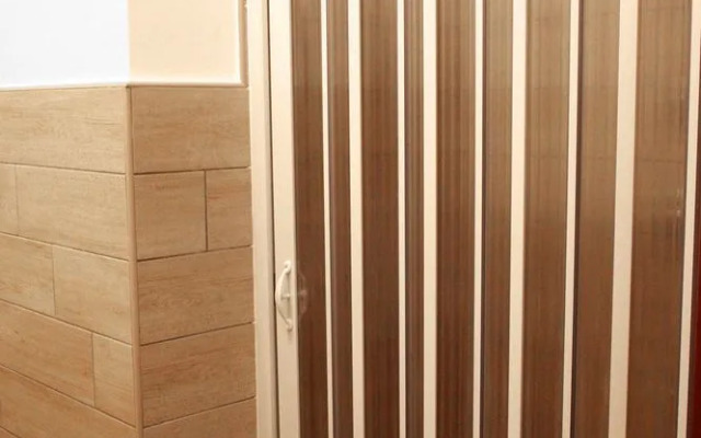 Garibaldi Apartments