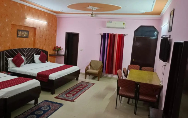 Airport Hotel Parikshit Palace