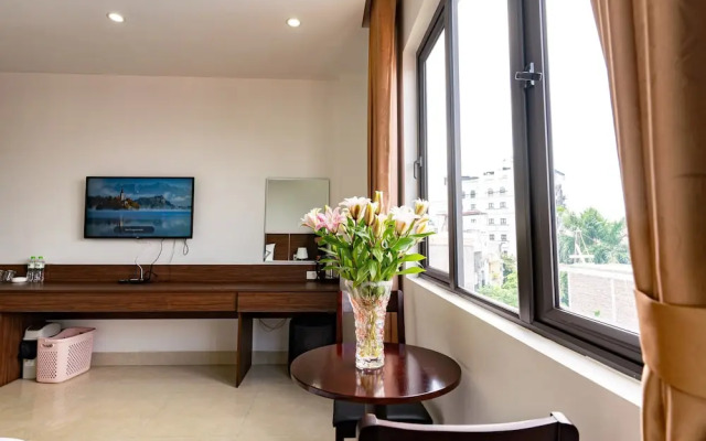 TQ Hotel & Apartment