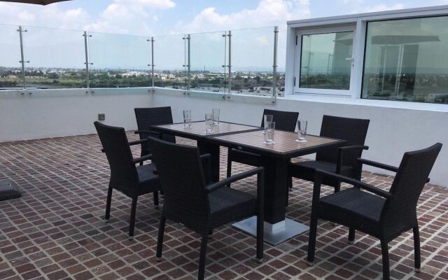 Fiesta Inn Celaya Galerías