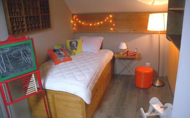 Quaint Holiday Home in Saint-Quirin with hot tub, nice view