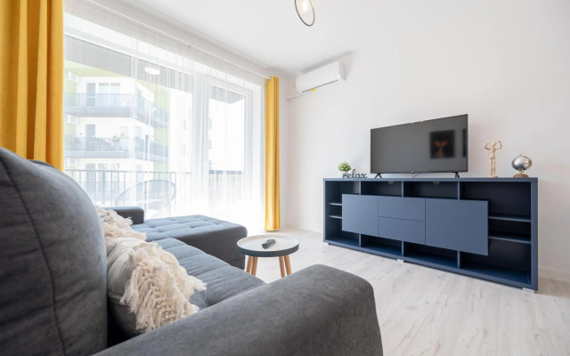 Trendy flat by the University