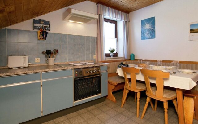 Cozy Holiday Home near Ski Lift in Petersthal