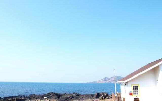 Jeju Namoo-n-sea Pension