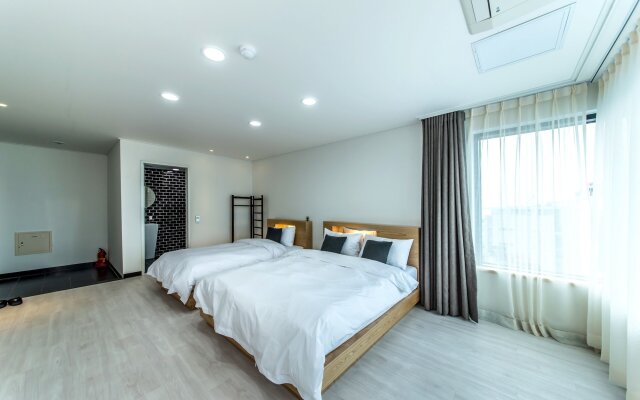Nine Boutique Hotel