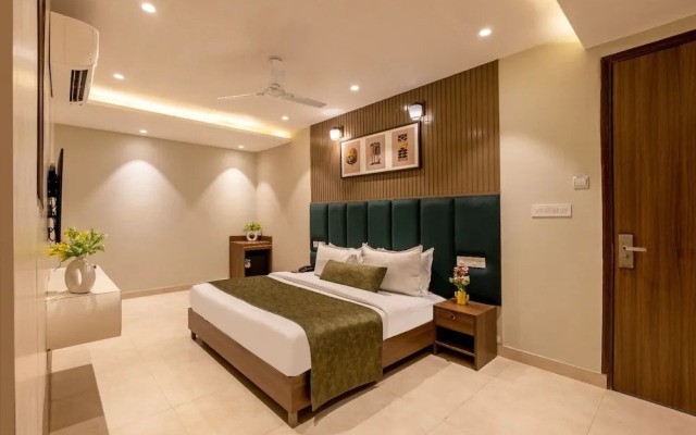 Saltstayz Premier - Paschim Vihar