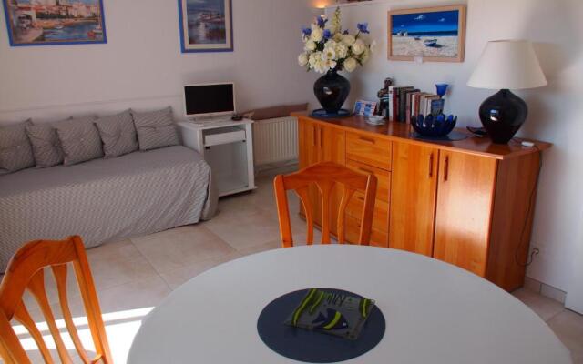 Miramar 28A