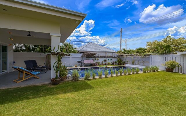 Cozy 3 Bedroom Pool Villa L70