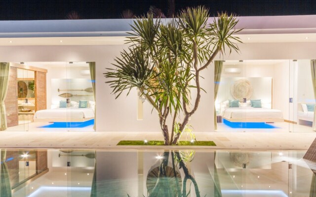 Private Villa in Seminyak 1164