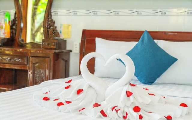 Green Bungalow Garden Resort