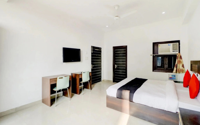 Hotel Libet by OYO Rooms