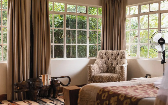 Hemingways Eden Residence