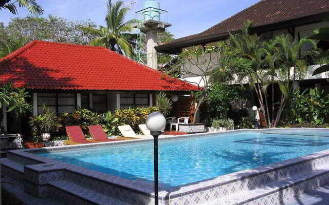 Adika Sari Bungalows