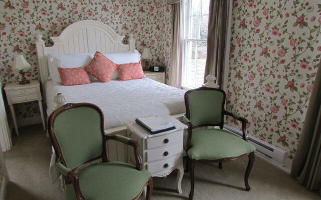 Serenity Inn Newport