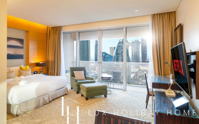 LUX | The EMAAR Fashion Avenue Studio