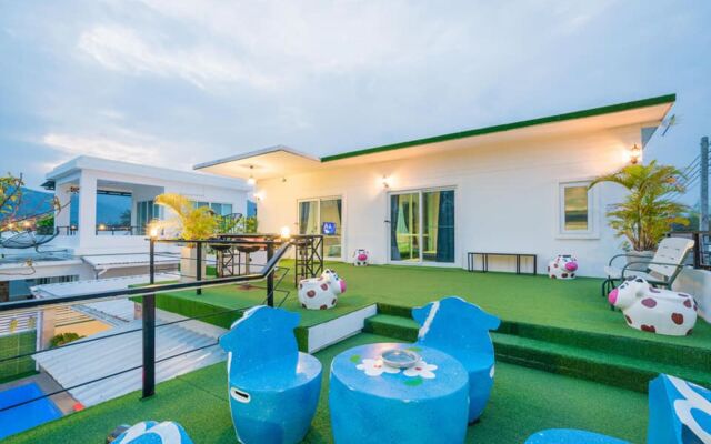 Timeless Pool Villa Huahin