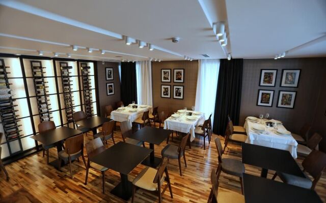 Privilege Hotel & Spa